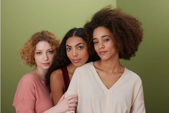 Guys, what type of women do you ask out?