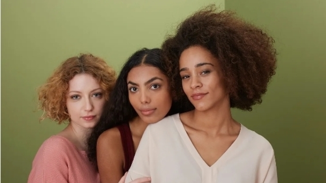 Guys, what type of women do you ask out?