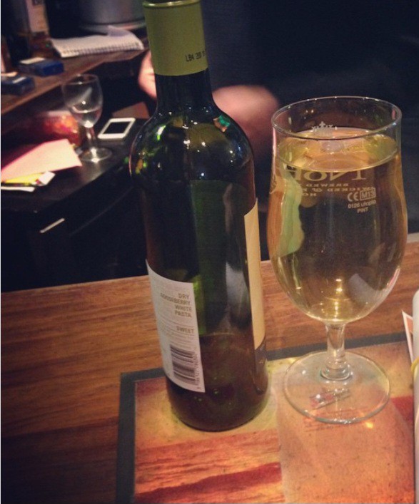 Is it ok to drink red wine by the pint or only white?