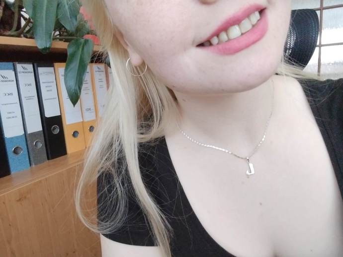 I feel like they look even worse in person. :|