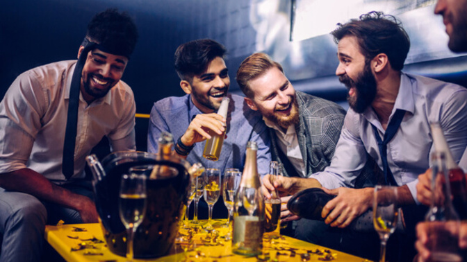 What type of people do you mostly make as friends?