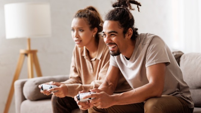 What advice would you guys give for dating someone with a platonic best friend of the opposite sex?