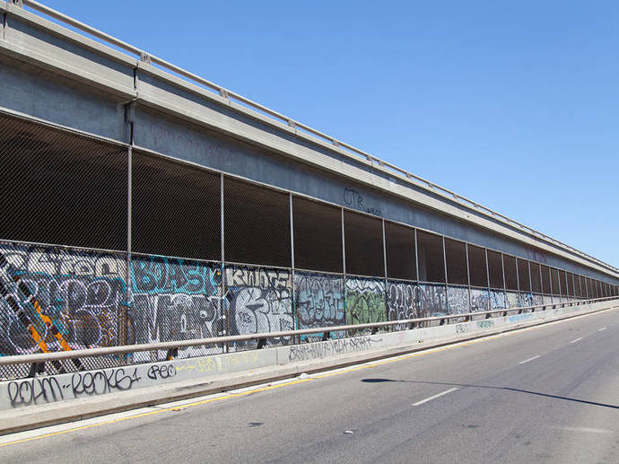 I think tattoos done tastefully are uber, uber sexy, beautiful, and artful. What do you think?