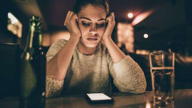 Women don’t have it easier when it comes to online dating. Agree/Disagree?