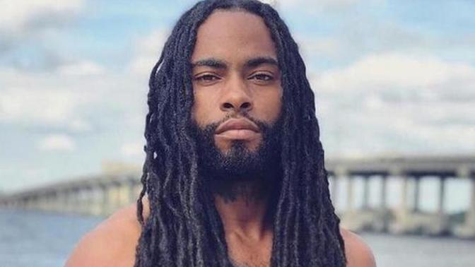 Are dreadlocks attractive short or long on both the guys and ladies?