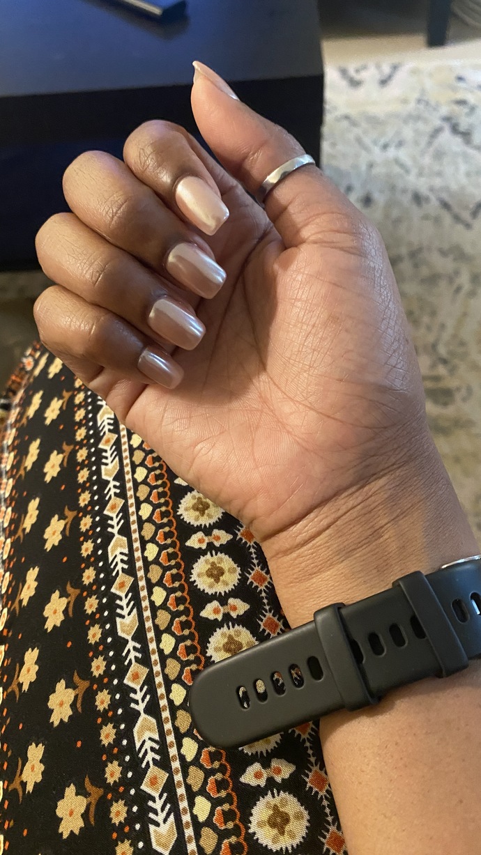 Women with long or short nails: guys, which one ☝️ do you prefer?