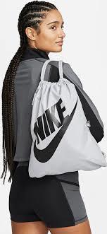 Whats a good backpack to buy?