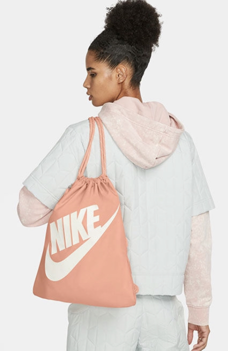 Whats a good backpack to buy?