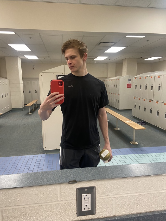 Girls, What’s the best way to gain girls’ attention? I’m almost 21 and never had a girlfriend I feel sort of unlovable. Tips?