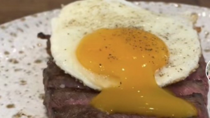 Here's a recipe I recommend. L'oeuf à Cheval. Do you fancy it?