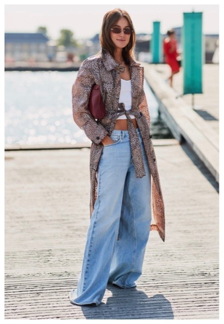 Are loose pants worn by the ladies getting into style in your city?