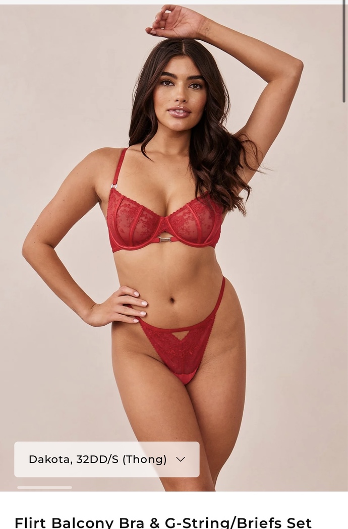 Which red bra and thong set better❤️🔥(pic)?