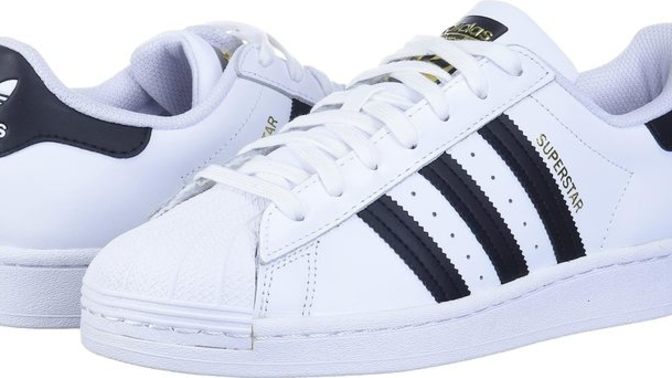 How to clean white shoes?