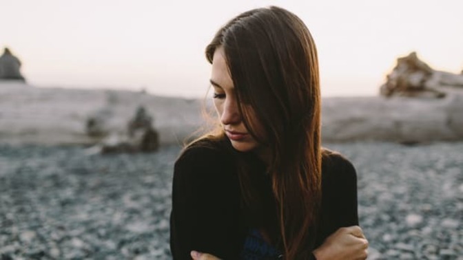 How can I overcome the fear of losing my boyfriend?