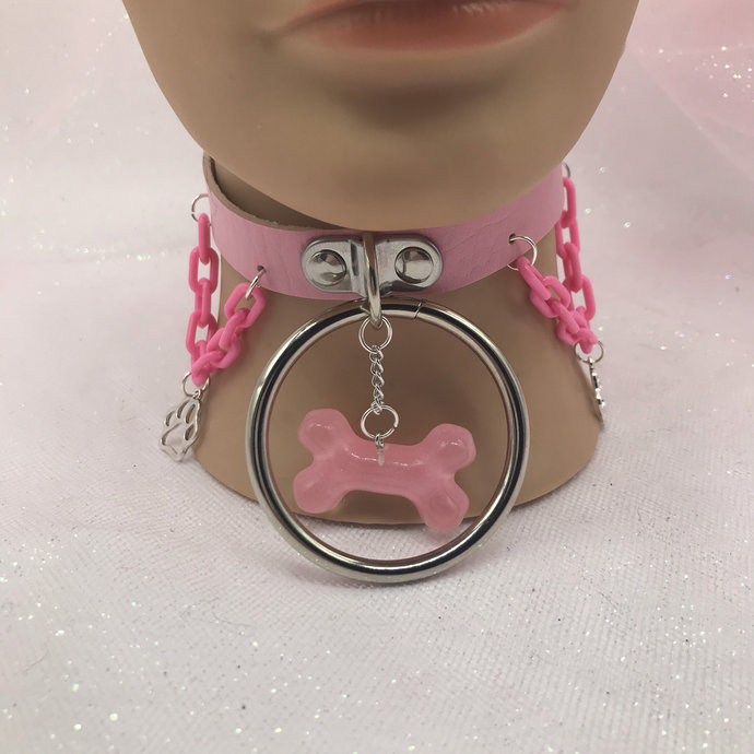 What does choker necklaces mean to you? GirlsAskGuys