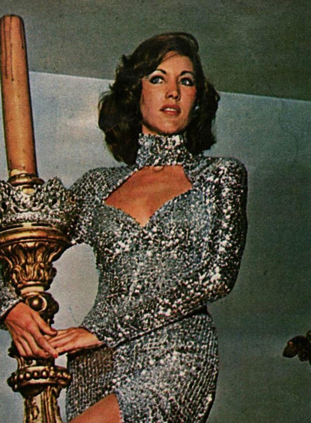 Was this vintage actress considered beautiful in your opinion?