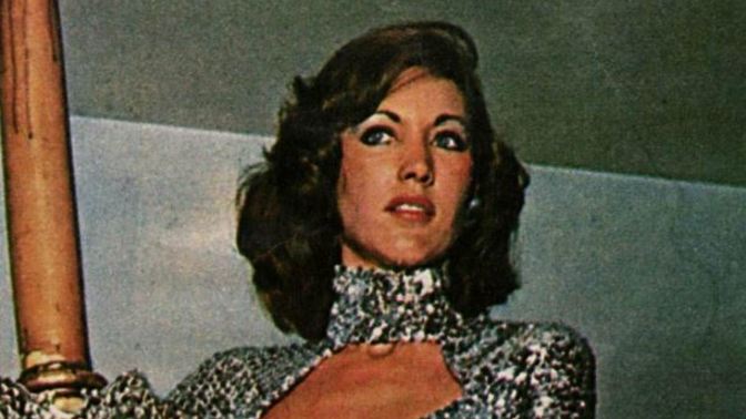 Was this vintage actress considered beautiful in your opinion?