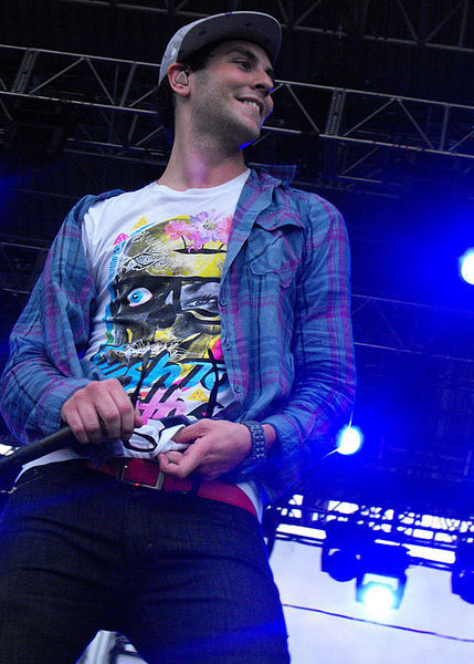 Do you think Gabe Saporta is attractive?