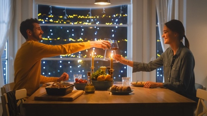 If you cook on a first date, how do you decide what to make?