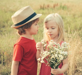 At what age did you have your first girlfriend/boyfriend ❤️?