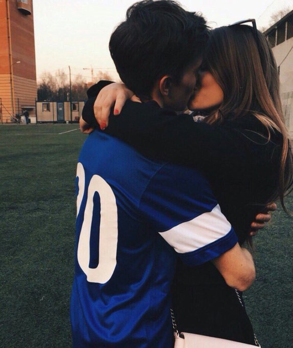 At what age did you have your first girlfriend/boyfriend ❤️?