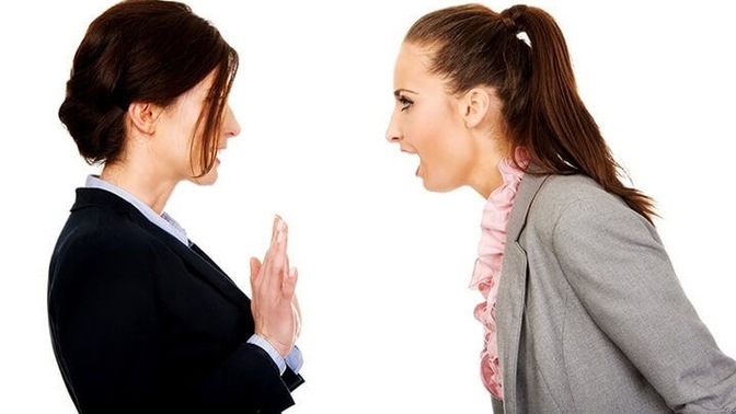 Who was the rudest person that you’ve ever encountered in your life? What did they say/do to you?