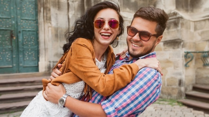 Would You Date A Monogamous Bisexual Woman?