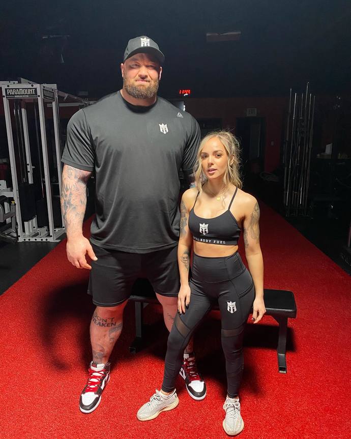 Do you like height differences in a relationship/find them cute?