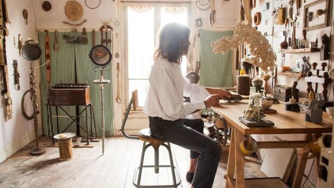 Which men's hobby/interest is the most appealing/attractive?