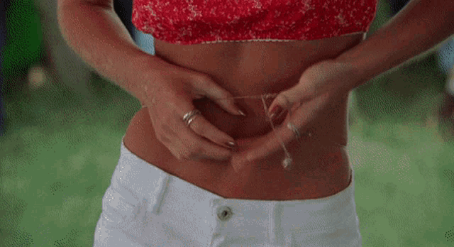 What's the most prettiest and the most unattractive navel piercing. Theirs the regular pierced, double pierced, and the long pierced?