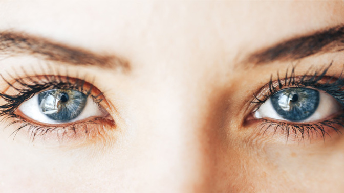 Would you give Both Your Eyes for 10,000,000,000 Billion Dollars?