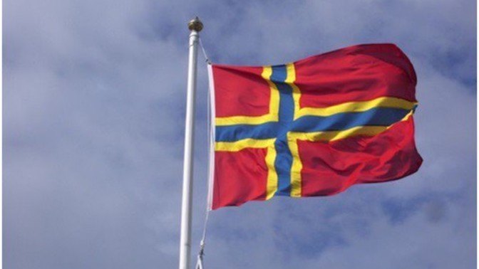 Should the Orkney islands go back to Norway?