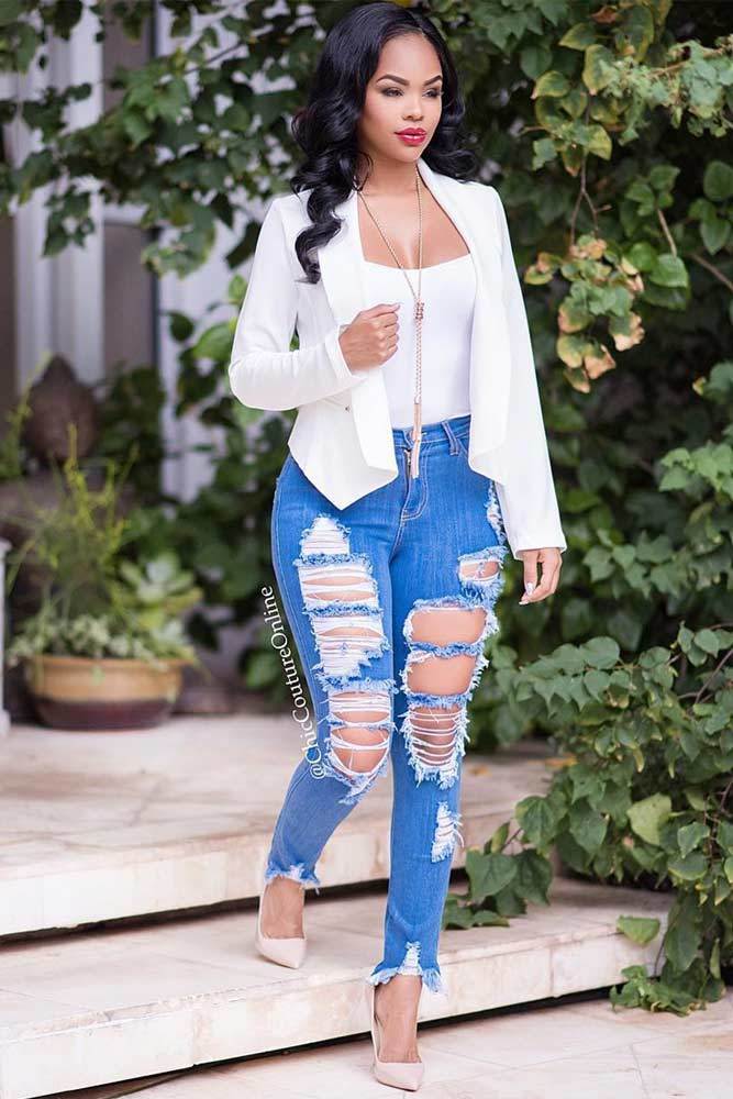 What kind of outfit makes you go crazy for the opposite gender?