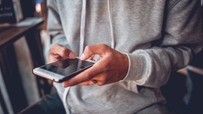 Why do some guys comment on girls photos despite getting ignored?