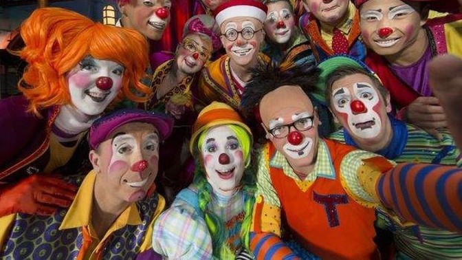 Would you ever date and have a relationship with a person who works as a literal clown (circus or children's parties) for a living?