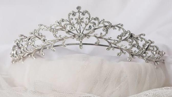 How many tiaras do you own?