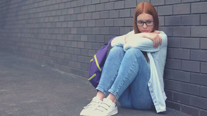 Why do SOME men only like to be with a woman who is insecure and has confidence issues?