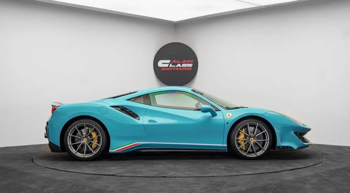Which of these newer ferrari from the side is your favorite?