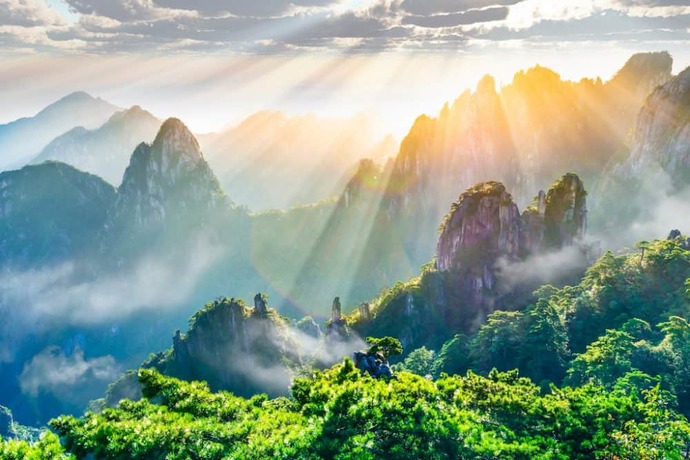 Which travel destination listed would you prefer to see ?