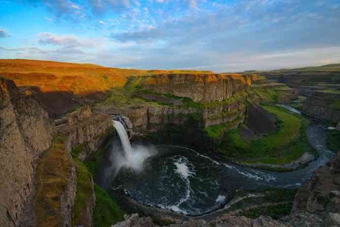 Which tourist attraction would you want to see the most ?