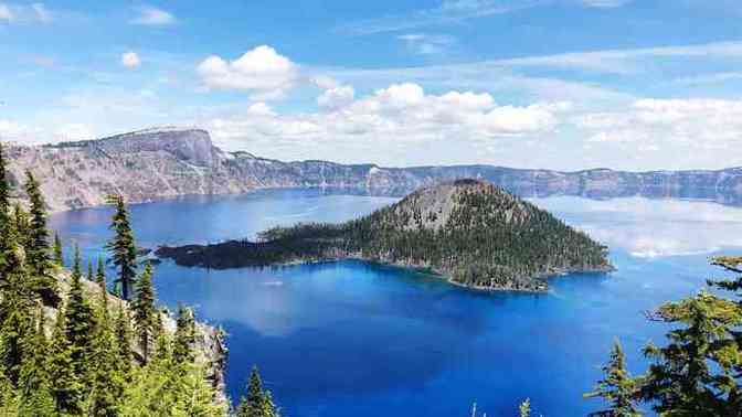 Which tourist attraction would you want to see the most?