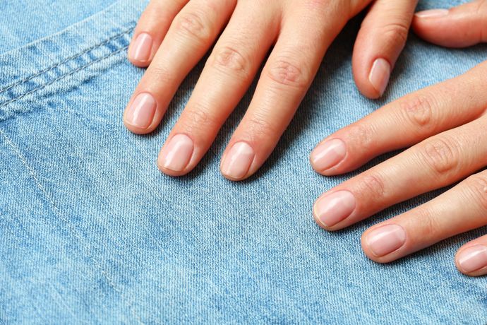 Painted nails OR natural nails?
