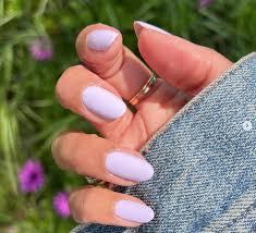 Painted nails OR natural nails?