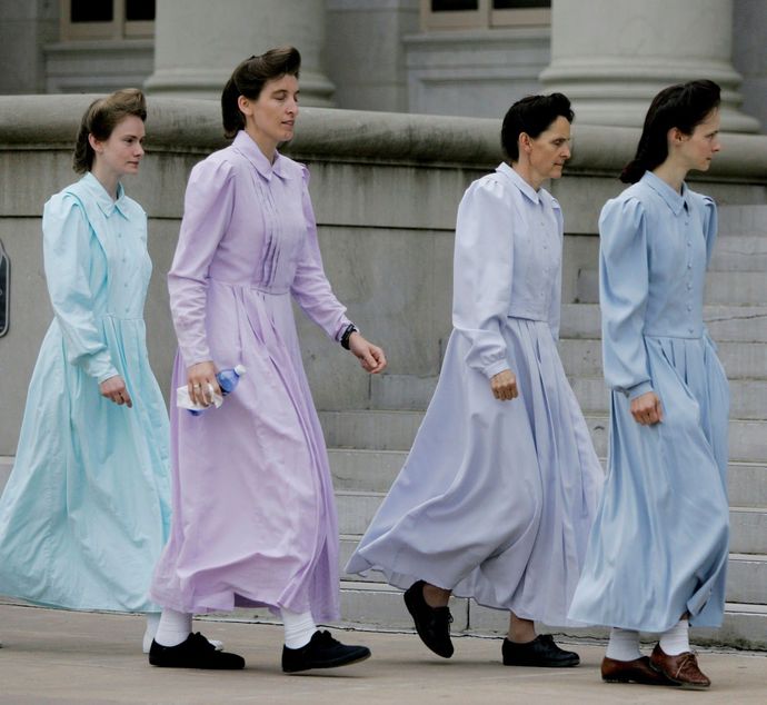 How do I present myself in an orthodox manner so people don’t assume I am a modern woman?