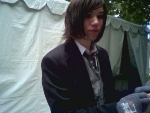Which hairstyle do you think looks better on Ryan Ross?