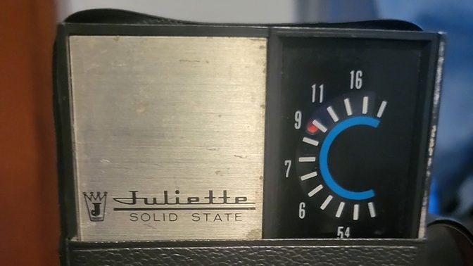 Does Anyone Still Use Pocket/Portable Transistor Radios?