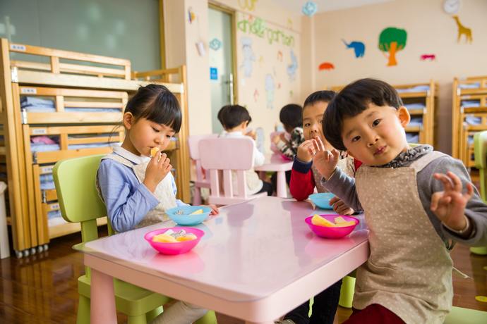 Scenerio: you leave your potential kid at the kindergarten and all the teachers are male. What do you do?