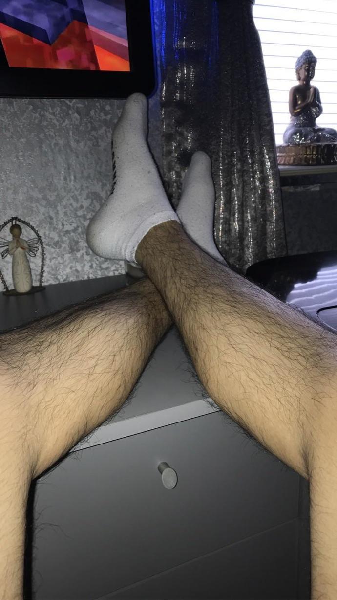 Most attractive type of male legs and why?