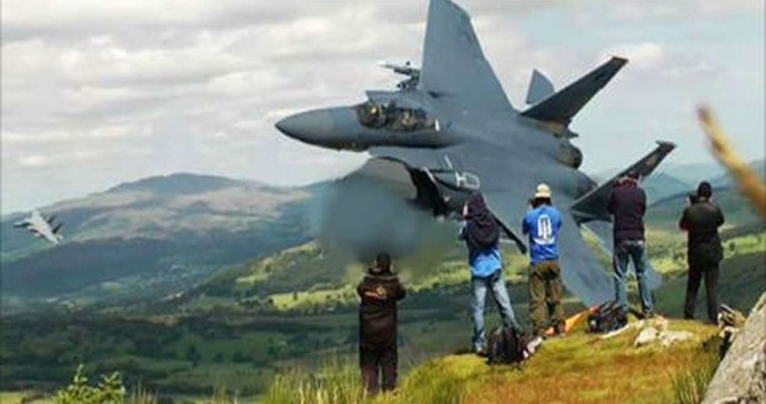 Would you like to have a picnic on the Mach Loop?