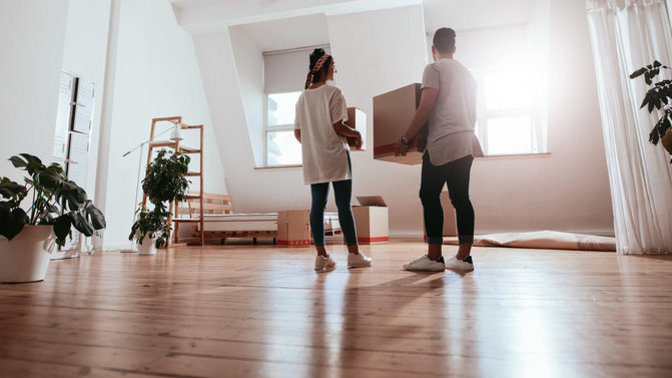 Did any couple on here move out before getting engaged/married?
